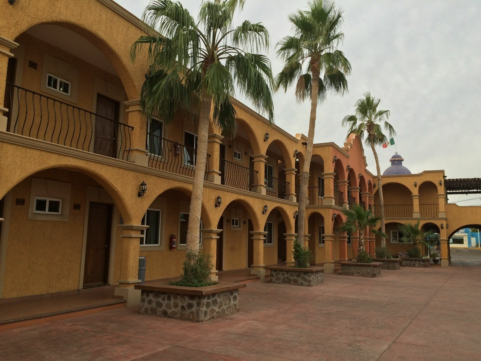 Hotel Angra لوريتو المظهر الخارجي الصورة