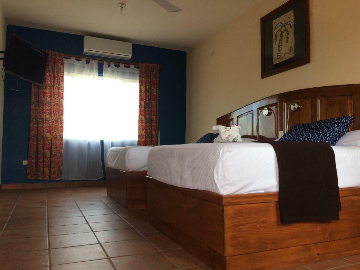 Hotel Angra لوريتو المظهر الخارجي الصورة
