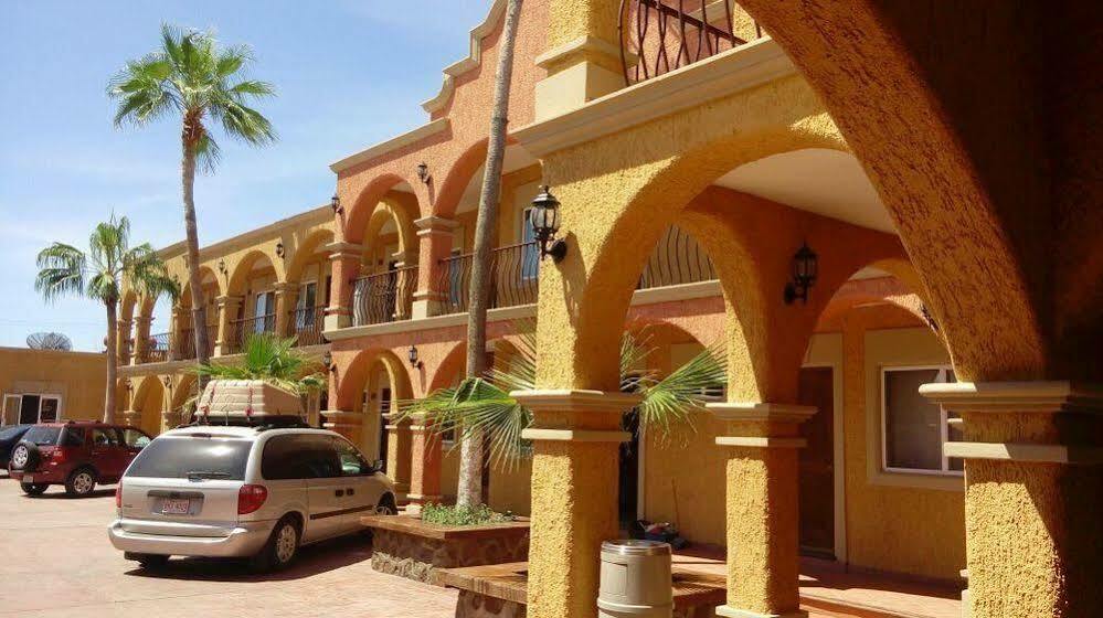 Hotel Angra لوريتو المظهر الخارجي الصورة