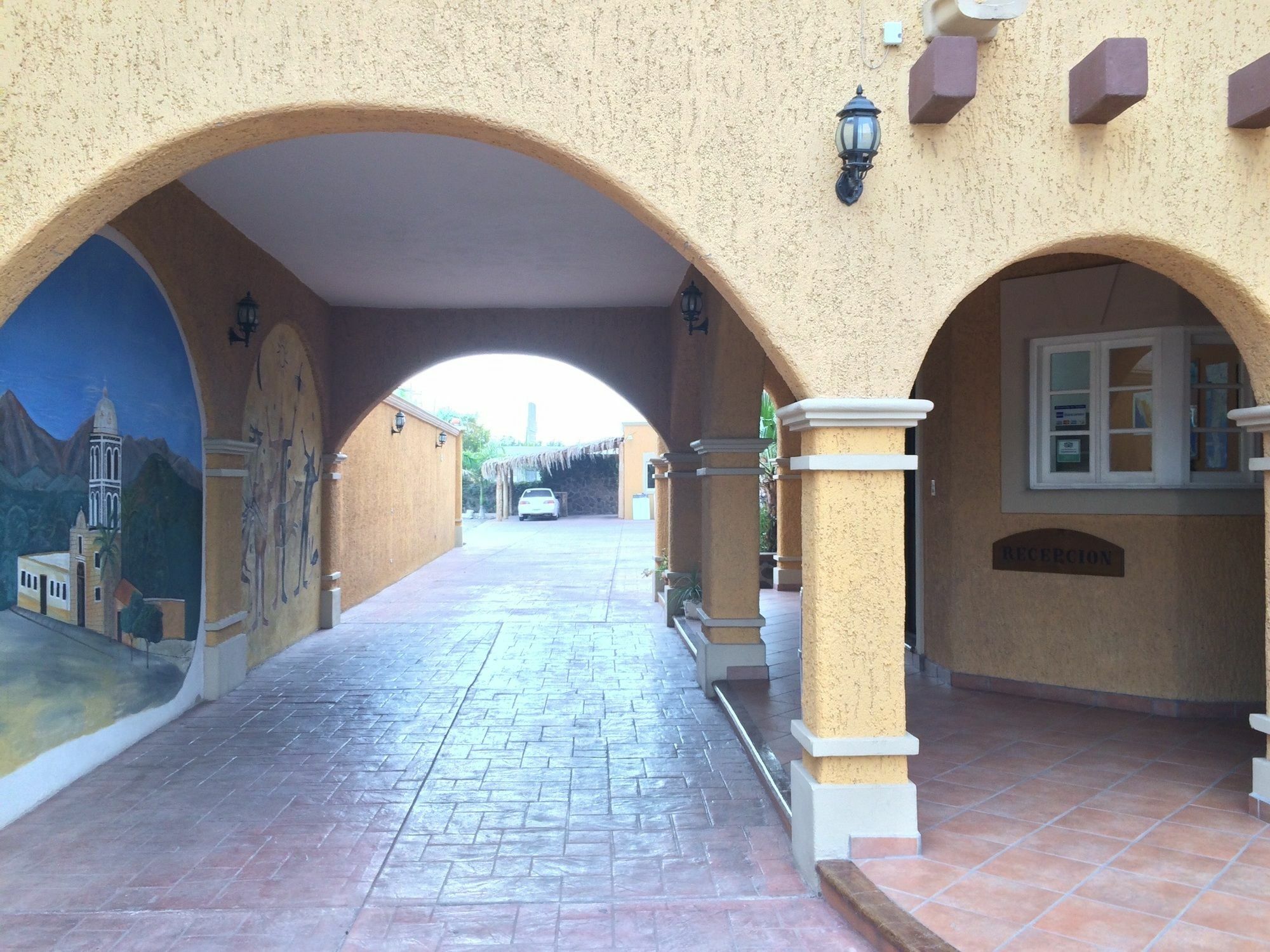 Hotel Angra لوريتو المظهر الخارجي الصورة