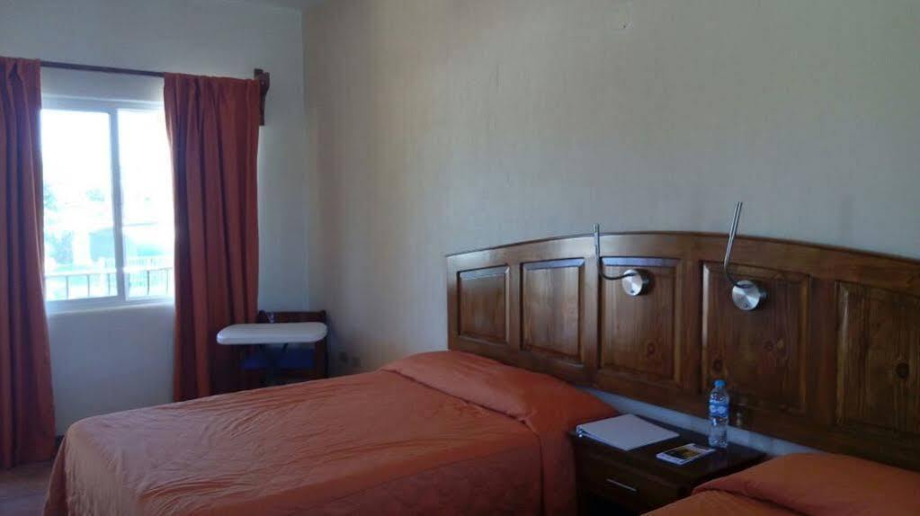 Hotel Angra لوريتو المظهر الخارجي الصورة